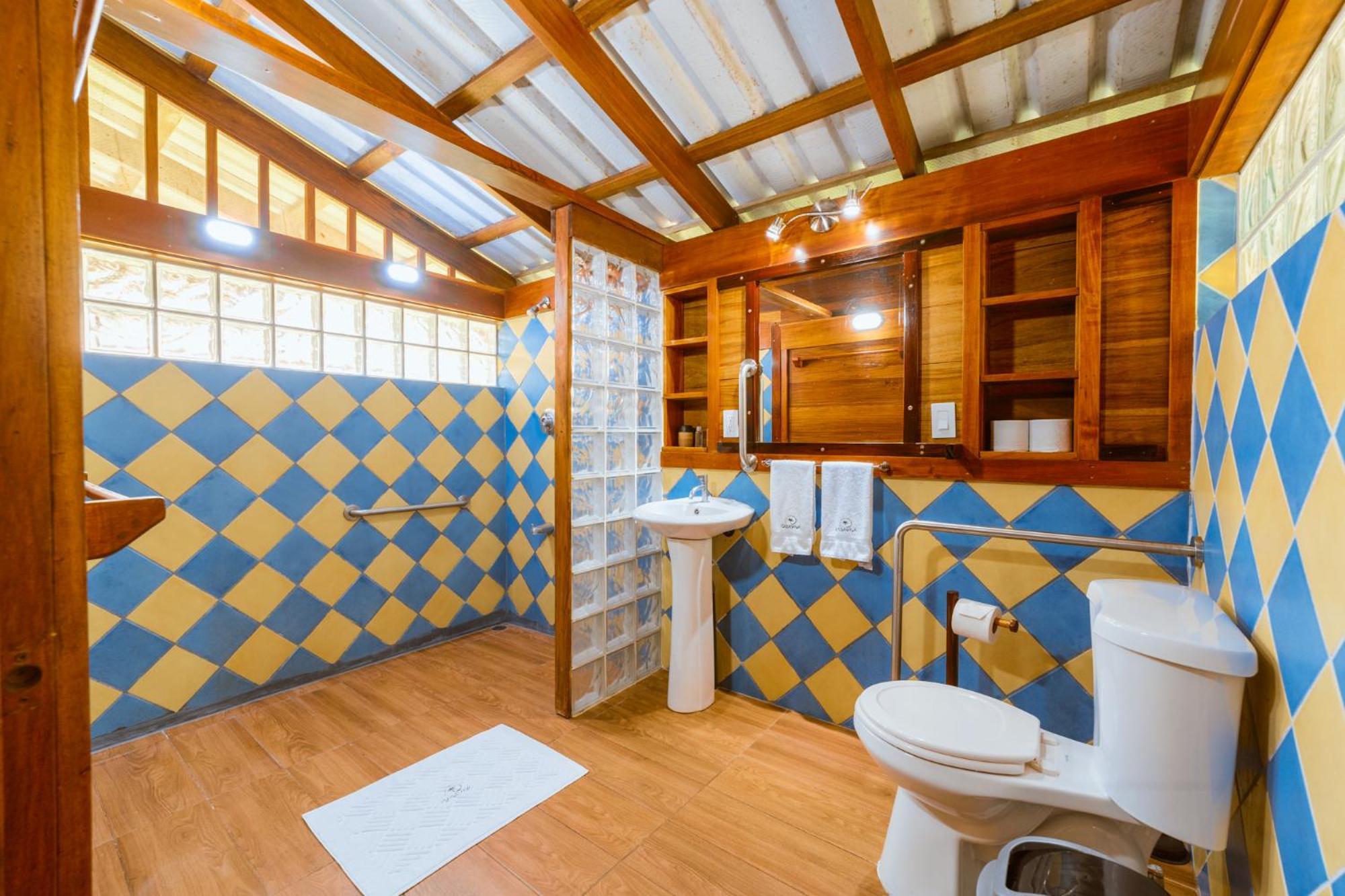 Casa Viva Lodge Puerto Viejo de Talamanca Екстер'єр фото