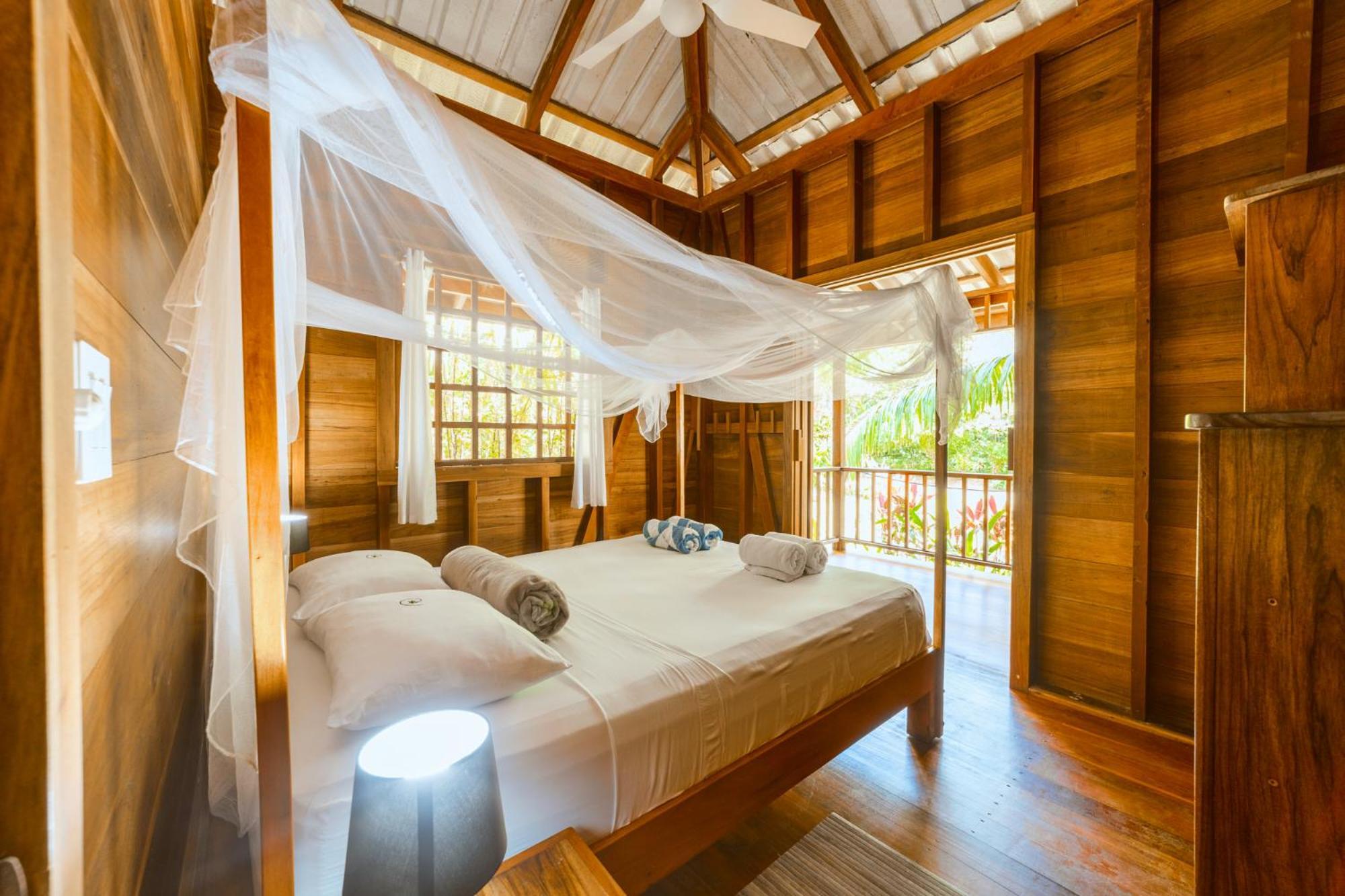 Casa Viva Lodge Puerto Viejo de Talamanca Екстер'єр фото